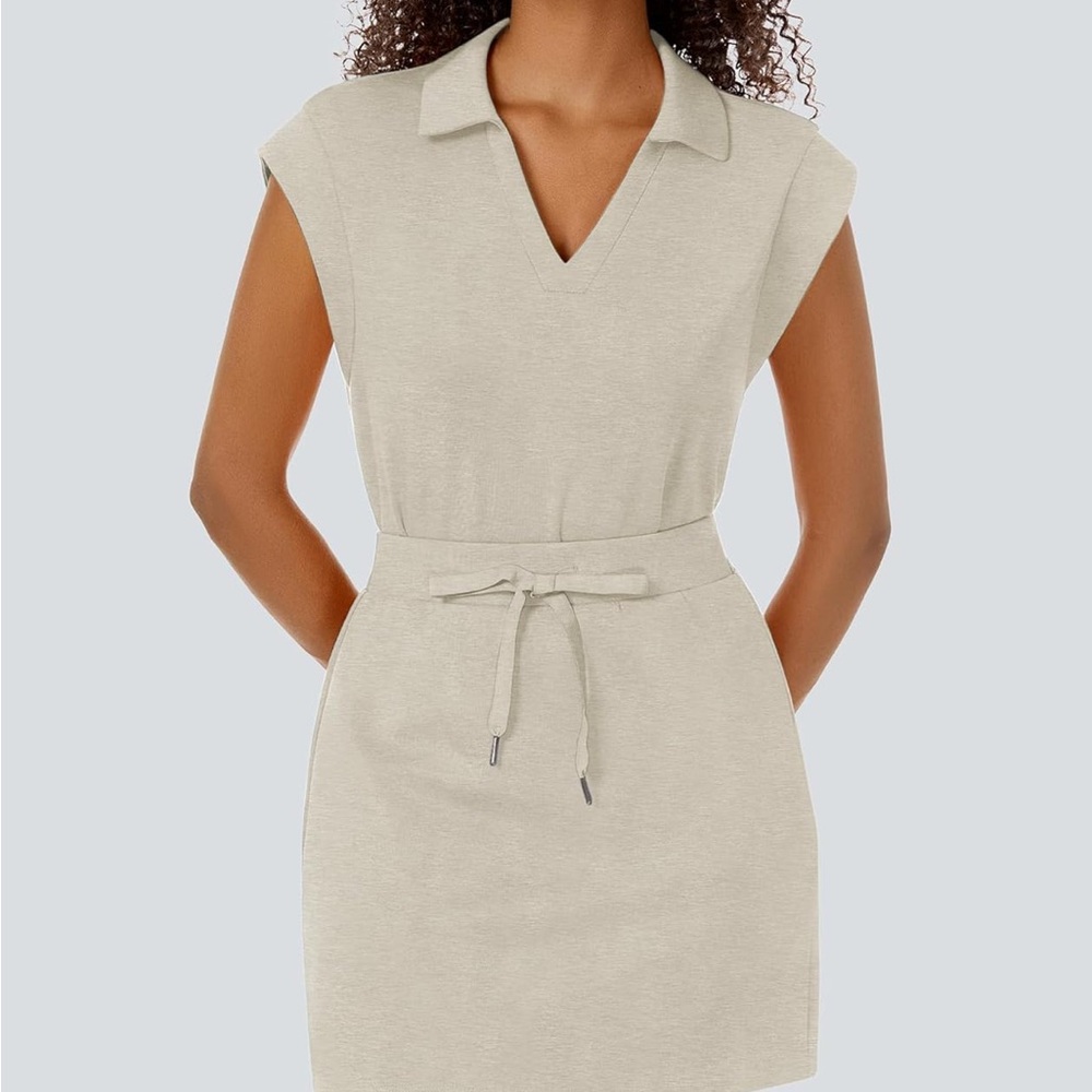 NWT Beige V-Neck Two piece tennis outfit - Picture 2 of 7